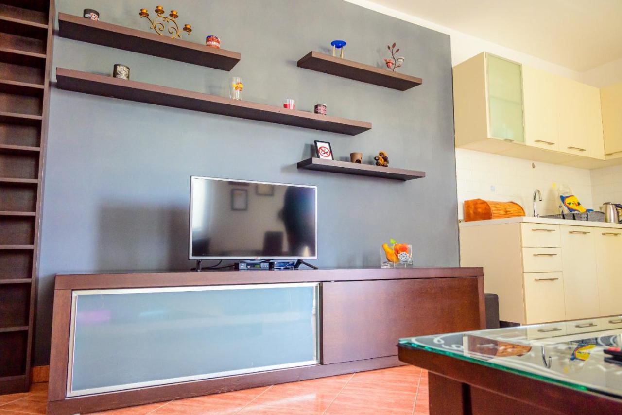 Apartment Charlie Ровінь Екстер'єр фото